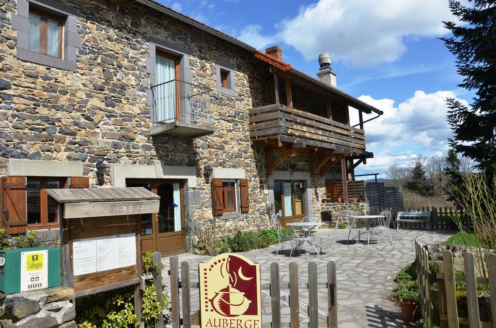 Logis Hotel Auberge De La Hulotte Saint-Jacques-dʼAmbur Esterno foto